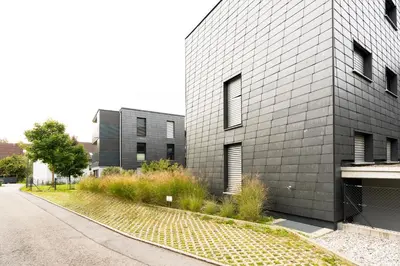 Das Gebäude in dem sich die Ferienwohnung befindet