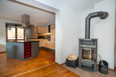 Küche/Küchenzeile in der Unterkunft Ferienhaus Mazot Ferienwohnungen Kleinwalsertal
