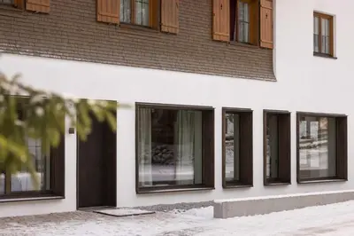 Das Gebäude in dem sich die Ferienwohnung befindet