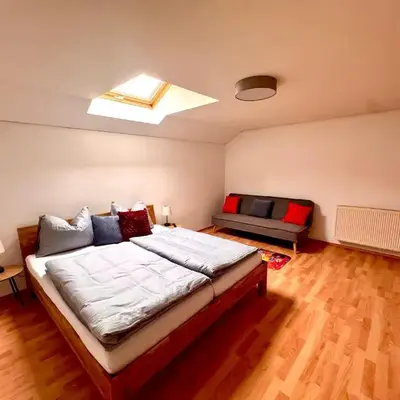 Loft 73