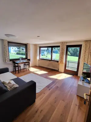 Ein Sitzbereich in der Unterkunft Ferienwohnung Lydia