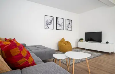 TV/Unterhaltungsangebot in der Unterkunft Moderner Bungalow in Seenähe