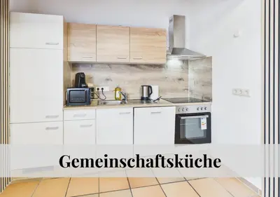 Küche/Küchenzeile in der Unterkunft CROWN LIVING Babylon Studios Lustenau - Studios nahe Messe und Schweizer Grenze, WLAN, kostenloser Parkplatz, Self Check-in, ideal für Geschäftsreisende und Feriengäste