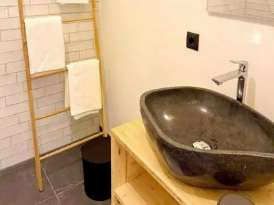 Ein Badezimmer in der Unterkunft Dog-friendly holiday apartment in Bregenzerwald