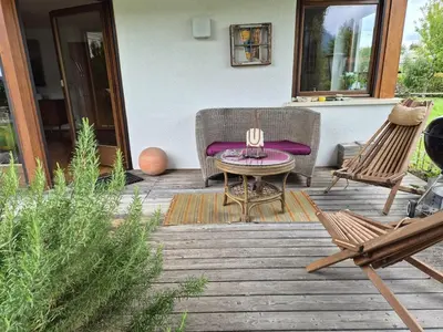 Ein Garten an der Unterkunft Big Garden House