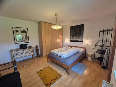 Ein Bett oder Betten in einem Zimmer der Unterkunft Big Garden House