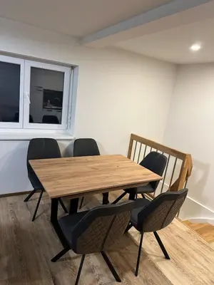 Ein Sitzbereich in der Unterkunft Alpina Apartment Premium