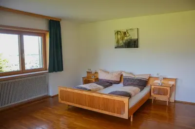 Ein Sitzbereich in der Unterkunft Ferienwohnung Kaspar Natter