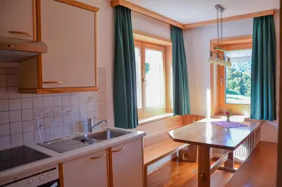 Küche/Küchenzeile in der Unterkunft Ferienwohnung Kaspar Natter