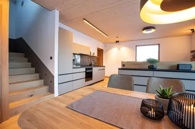 Küche/Küchenzeile in der Unterkunft Modernes Architektur-Chalet mit Alpenpanorama