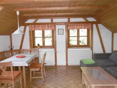 Ein Sitzbereich in der Unterkunft Apartment Friesenhof Blank in Sulzberg by Interhome