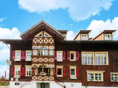 Das Gebäude in dem sich die Ferienwohnung befindet