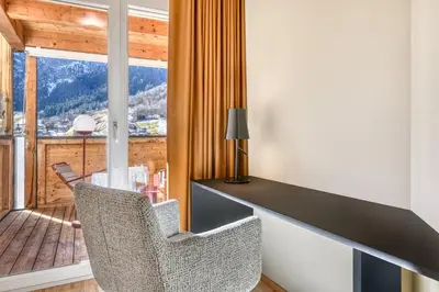Ein allgemeiner Bergblick oder ein Berglick von der Ferienwohnung aus