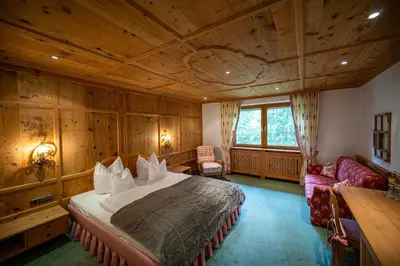 Ein Bett oder Betten in einem Zimmer der Unterkunft die AlpenRose