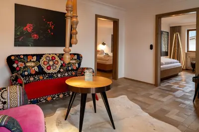 Ein Bett oder Betten in einem Zimmer der Unterkunft Hinterwies – Ski In / Lodge / Dine