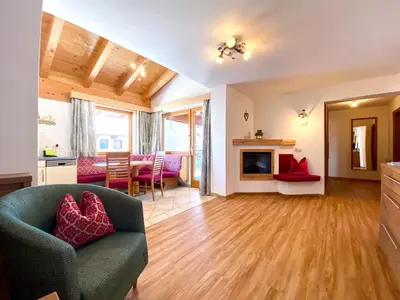 Ein Sitzbereich in der Unterkunft Hotel Garni Lavendel