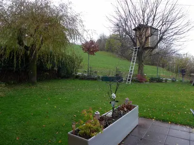 Ein Garten an der Unterkunft Gästehaus Zussner