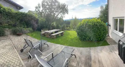 Ein Garten an der Unterkunft Maly´s Ferienwohnung