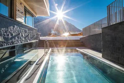 Der Swimmingpool an oder in der Nähe von Chalet Hohe Welt - luxury apartments