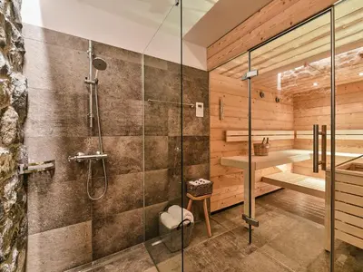 Ein Badezimmer in der Unterkunft Omesberg-Hütt'n