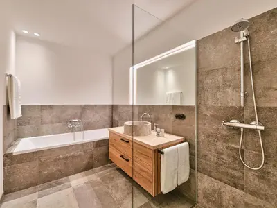 Ein Badezimmer in der Unterkunft Omesberg-Hütt'n