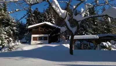 Ferienhaus Sinz im Winter