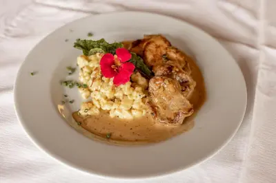 Essen in der Pension oder in der Nähe