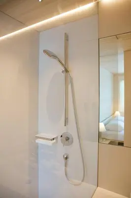 Ein Badezimmer in der Unterkunft WarthsAp Apartmenthaus