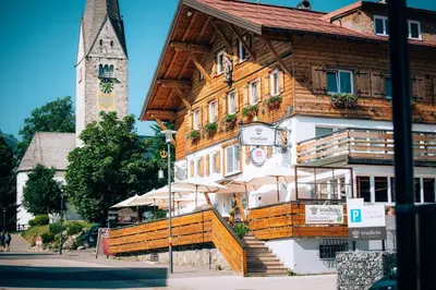 Das Gebäude in dem sich das Hotel befindet