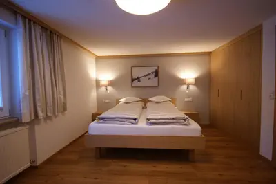 Ein Bett oder Betten in einem Zimmer der Unterkunft Soldanella