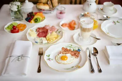 Essen im Hotel oder in der Nähe