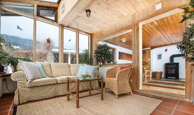 Ein Sitzbereich in der Unterkunft Ferienhaus Bergblick