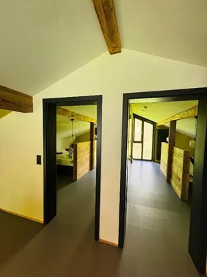 Ein Bett oder Betten in einem Zimmer der Unterkunft KWT Lodge