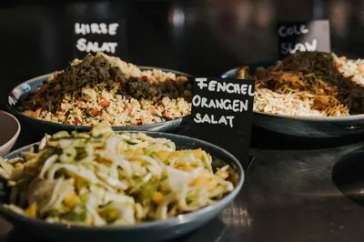 Essen im Hotel oder in der Nähe