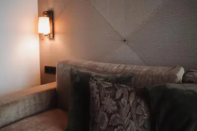 Ein Sitzbereich in der Unterkunft Hotel Austria