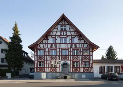 Das Gebäude in dem sich das Hotel befindet