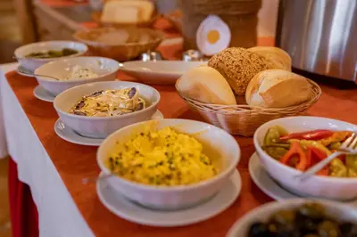 Essen in der Ferienwohnung oder in der Nähe