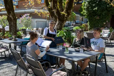 Gäste, die in der Unterkunft Hotel Gasthaus Schäfle übernachten