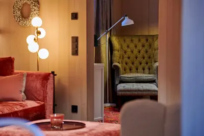 Ein Sitzbereich in der Unterkunft Boutique-Hotel Schmelzhof