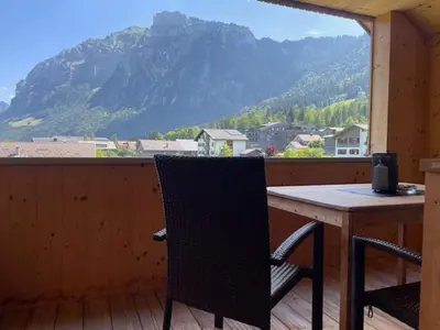 Ein allgemeiner Bergblick oder ein Berglick von der Ferienwohnung aus