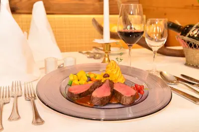 Essen im Hotel oder in der Nähe