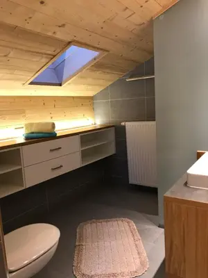 Ein Badezimmer in der Unterkunft Hotel Maroi