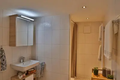 Ein Badezimmer in der Unterkunft Apartments Hänsler