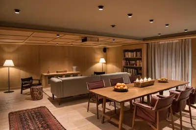 Ein Sitzbereich in der Unterkunft Chalet Mimi
