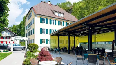 Das Gebäude in dem sich das Gasthaus befindet