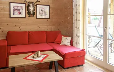 Ein Sitzbereich in der Unterkunft Bezauberndes Ferienhaus-Dalaas