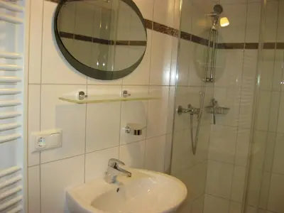 Ein Badezimmer in der Unterkunft Appartements Bischof
