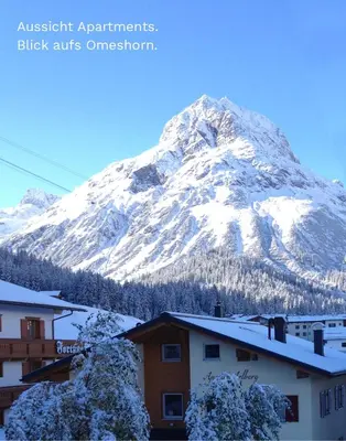 Ein allgemeiner Bergblick oder ein Berglick von der Ferienwohnung aus