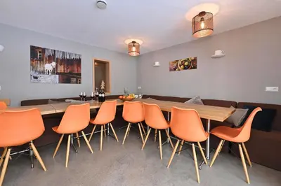 Ein Sitzbereich in der Unterkunft Ferienhaus Silber