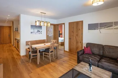 Ein Sitzbereich in der Unterkunft Alphus Appartements